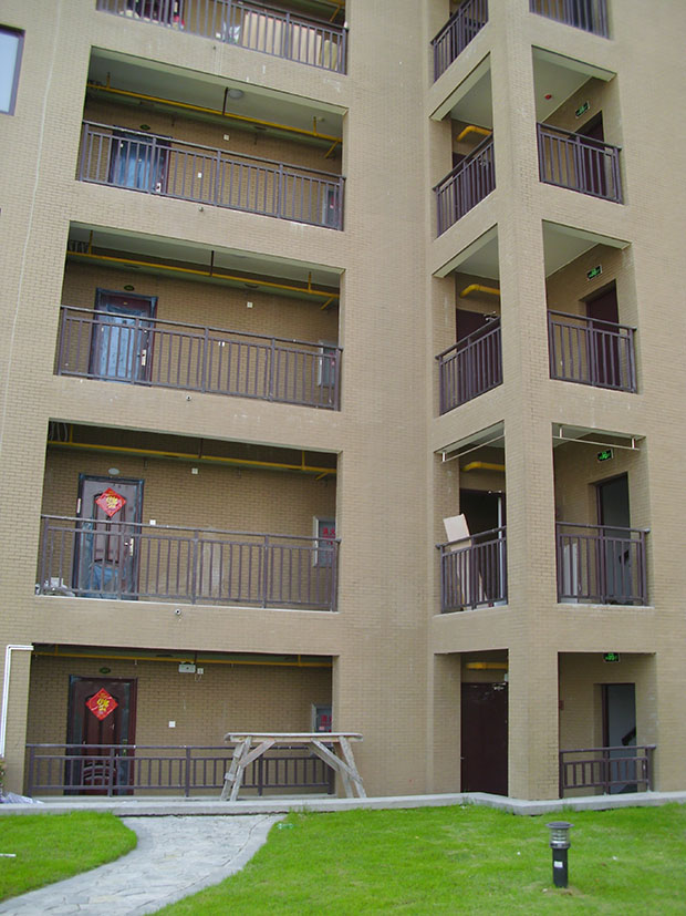 宜賓<a href=http://www.xgqqs.cn target=_blank class=infotextkey>鋅鋼陽臺護(hù)欄</a>品牌哪家好價(jià)格便宜？