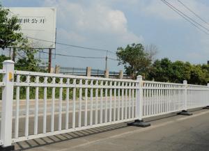 華禹護欄給你科普破壞道路護欄所受到的處罰
