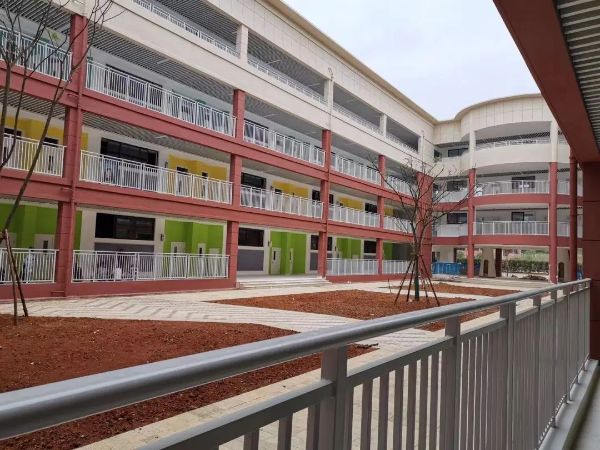 中原地區(qū)護欄廠家選哪家